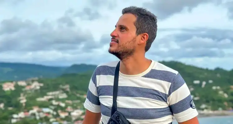 ترحيل اليوتيوبر محمد الشوكاني من أستراليا بعد رفض طلب التأشيرة